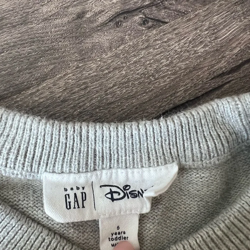 Gap Mickey Mouse Print Knit Sweater size 5 T